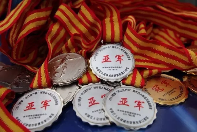 阿森纳惨遭重创！核心门将表现失常引发质疑